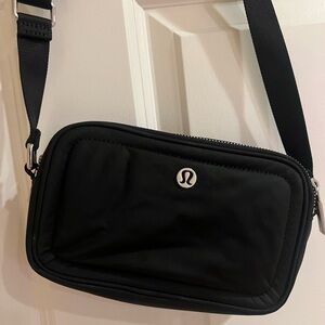 Lululemon crossbody